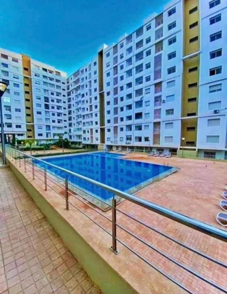 Poolside Comfort , Balcony View , Near Marina & Souk El Had Agadir